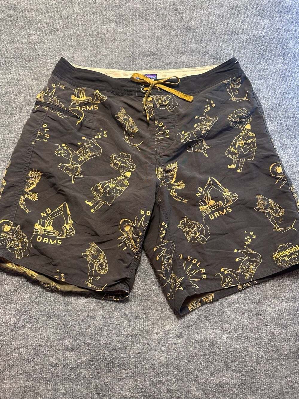 Patagonia Wavefarer Board Shorts Free Rivers No Dams Vjosa Limited Edition Beach